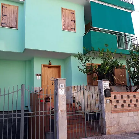 Oda ve Kahvaltı Lo Smeraldo