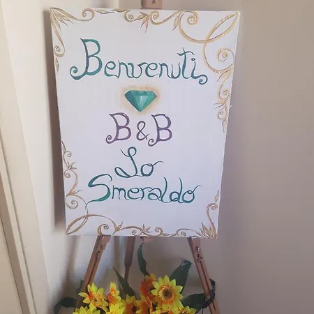 Lo Smeraldo Oda ve Kahvaltı Grottaglie