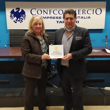 Oda ve Kahvaltı Lo Smeraldo Grottaglie