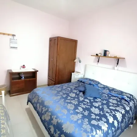 Oda ve Kahvaltı Lo Smeraldo