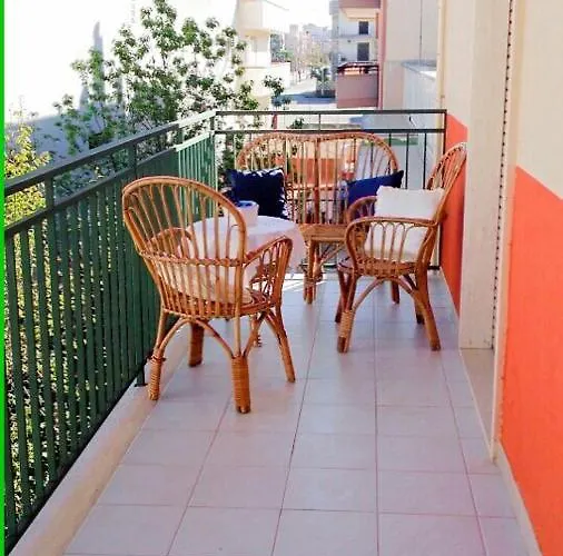 Lo Smeraldo ベッド・アンド・ブレックファスト グロッターリエ