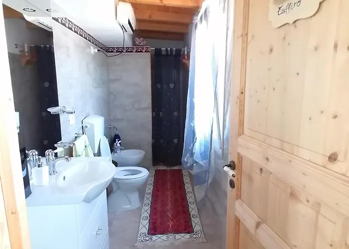 Oda ve Kahvaltı Lo Smeraldo